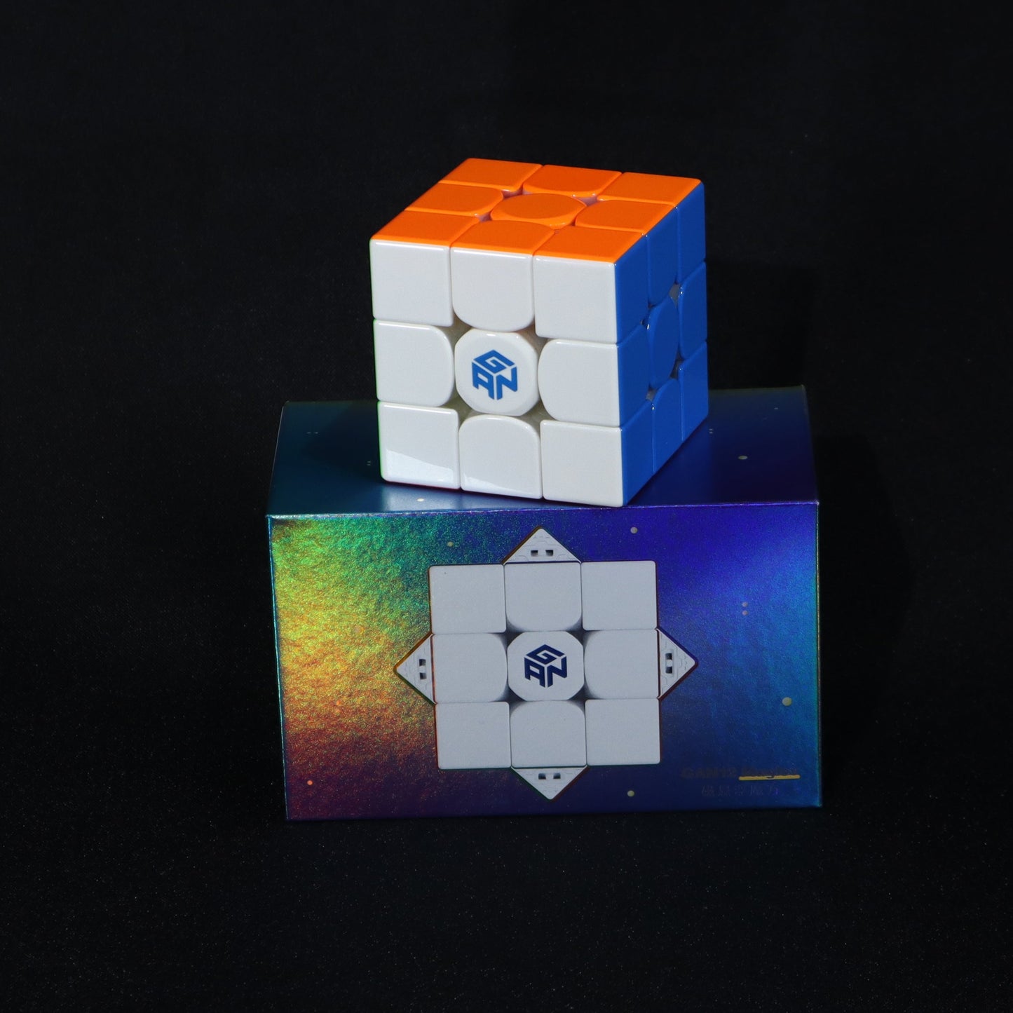GAN 12 M