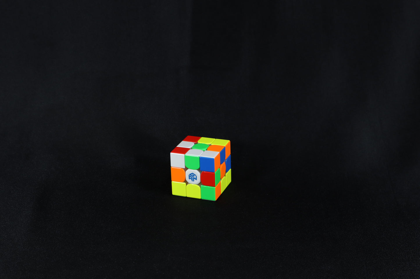 GAN 12 M