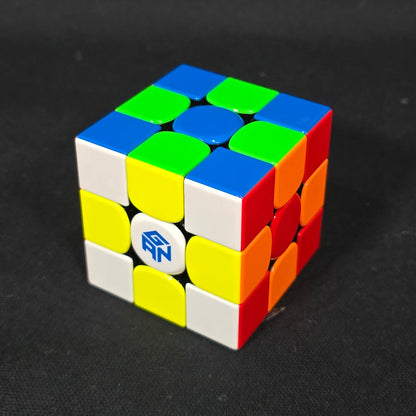 GAN V100